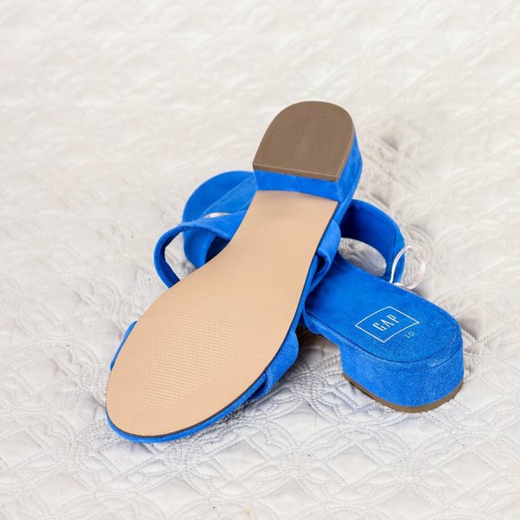 NEW GAP royal blue  suede strap sandals - 10 - Picture 4 of 5